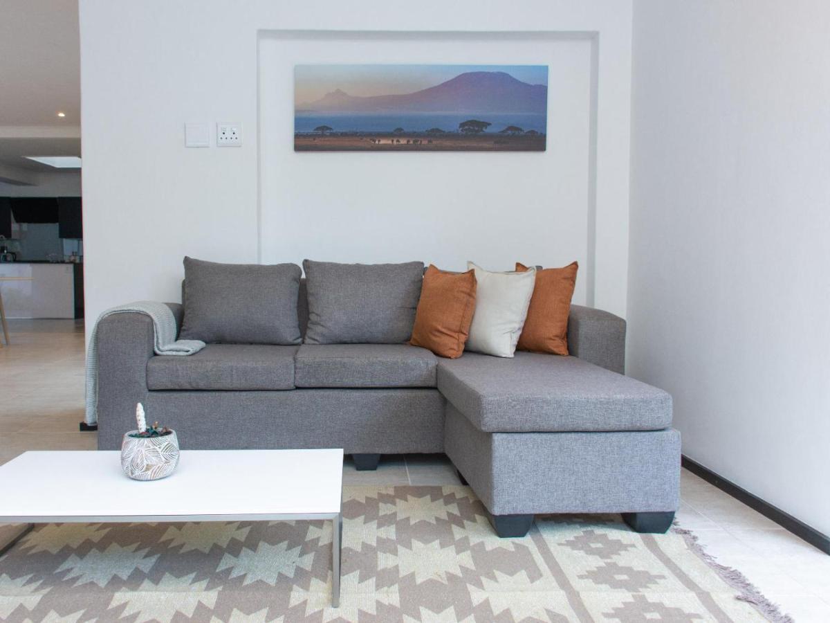 Zwelakho Furnished Apartments The Cube Johannesburg Kültér fotó