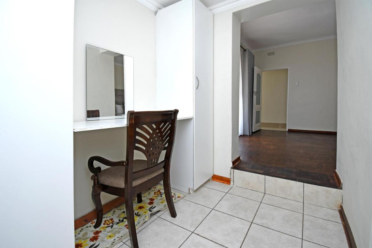 Zwelakho Furnished Apartments The Cube Johannesburg Kültér fotó